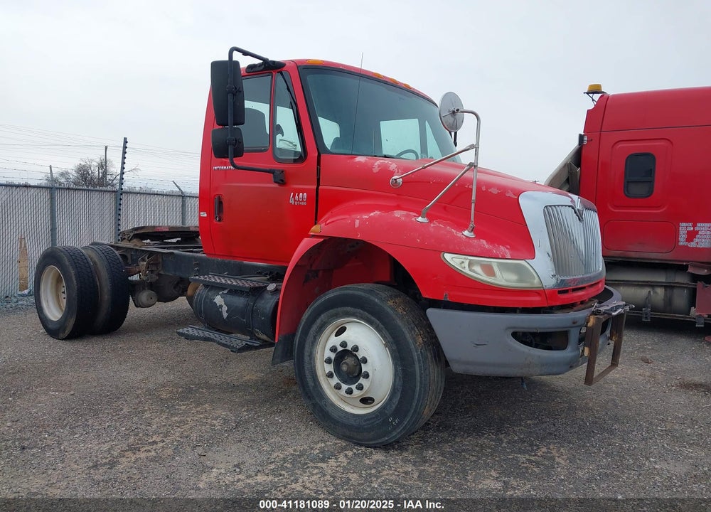 2005 INTERNATIONAL 4000 4400 VIN: 1HSMTAAN95H124390