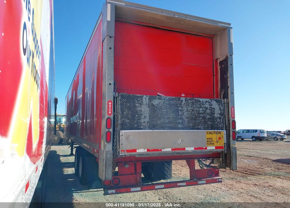 2000 UTILITY TRAILER MFG --- VIN: 1UYVS2456YP153133