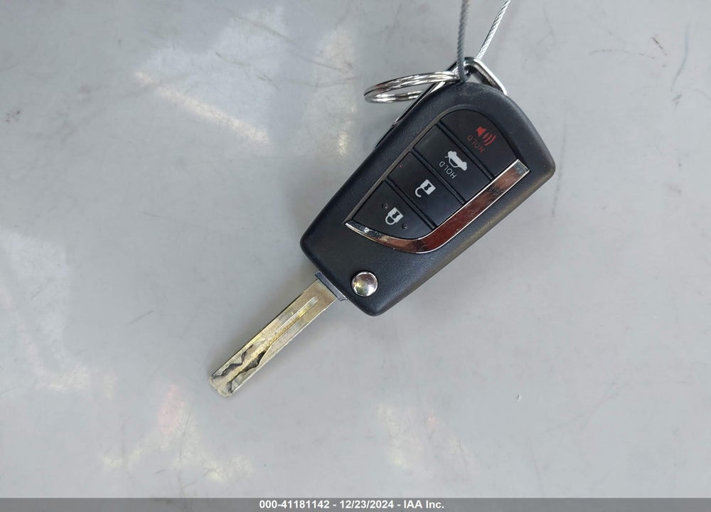 2021 TOYOTA COROLLA LE VIN: 5YFEPMAE0MP156750