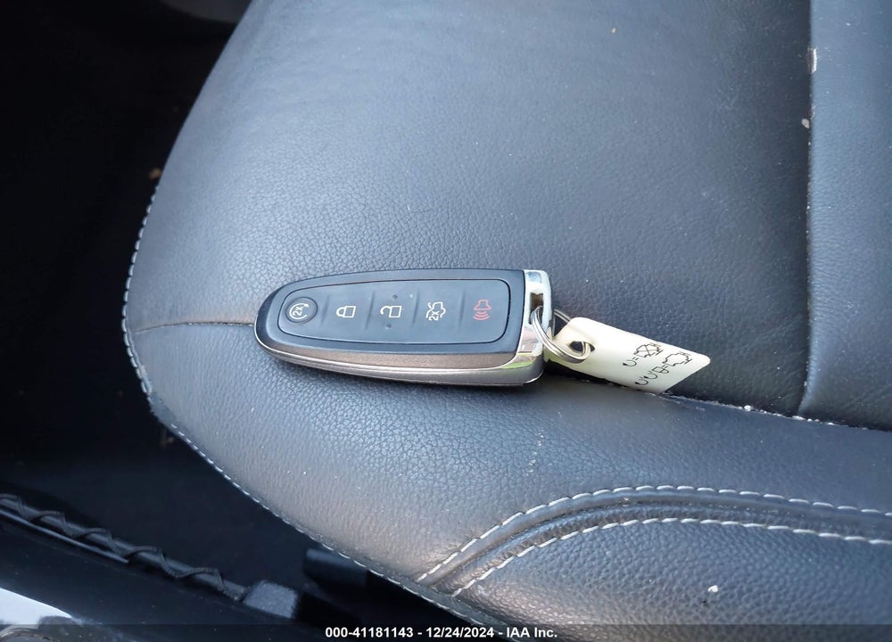 2016 FORD ESCAPE VIN: 1FMCU0J99GUA66639