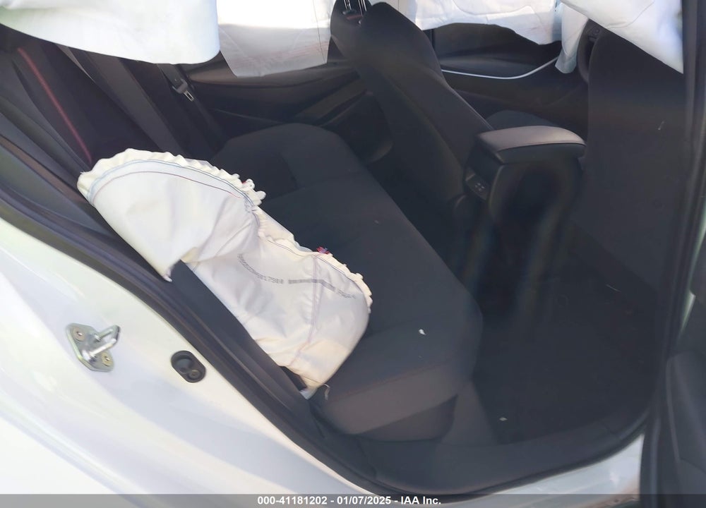 2024 TOYOTA COROLLA LE/SE/XLE/NIGHT SHADE VIN: JTDBCMFEXRJ034285