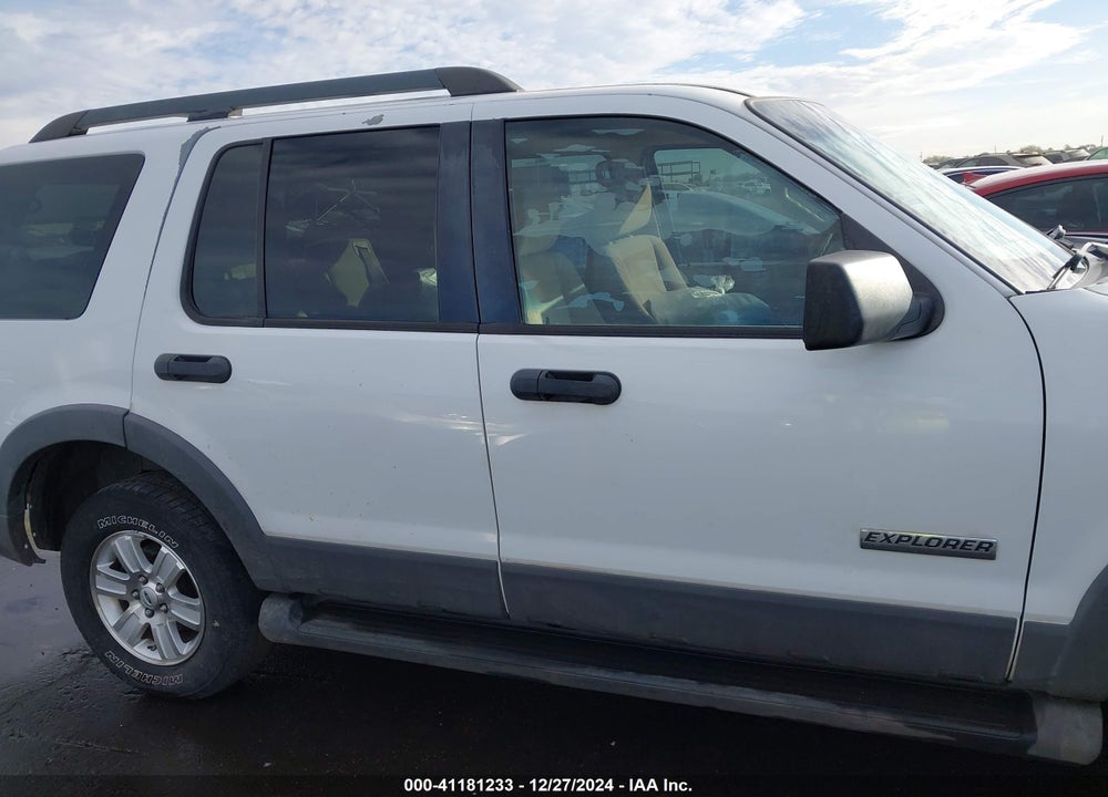 2006 FORD EXPLORER XLT VIN: 1FMEU63E56UA56565