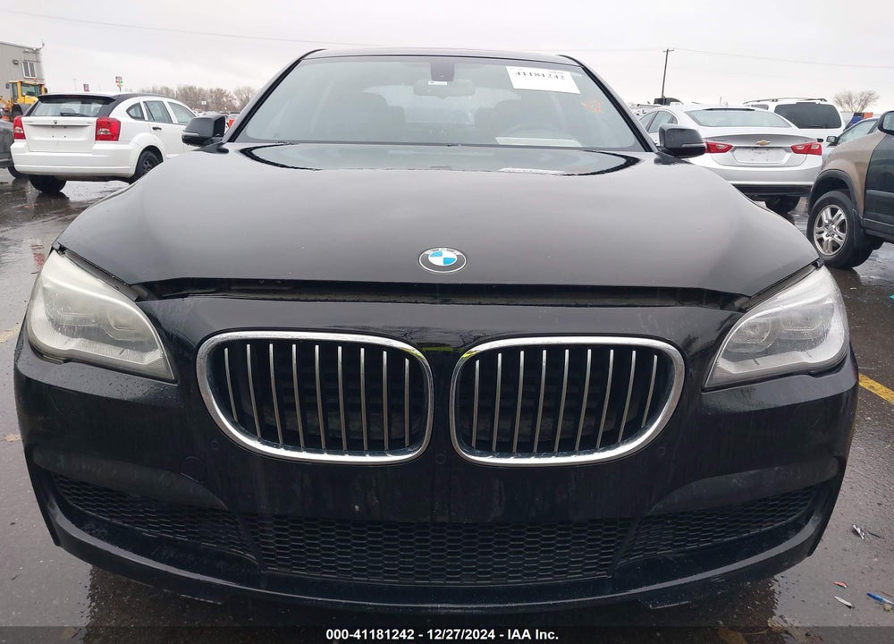 2013 BMW 7 SERIES VIN: WBAYE8C53DD132093