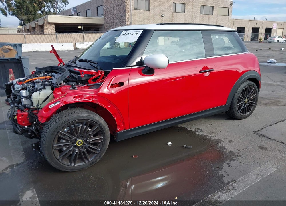 2022 MINI SE HARDTOP COOPER VIN: WMW13DJ00N2R57223