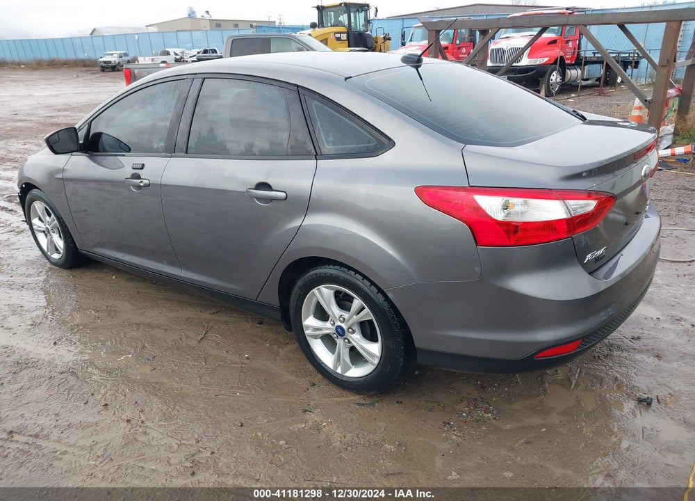 2014 FORD FOCUS SE VIN: 1FADP3F25EL260221