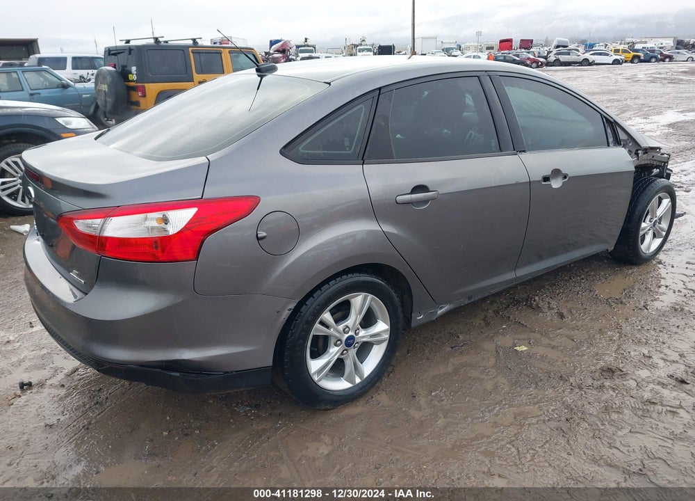 2014 FORD FOCUS SE VIN: 1FADP3F25EL260221