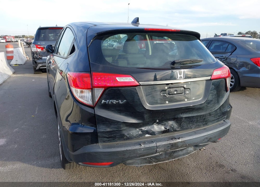 2022 HONDA HR-V 2WD LX VIN: 3CZRU5H33NM738431