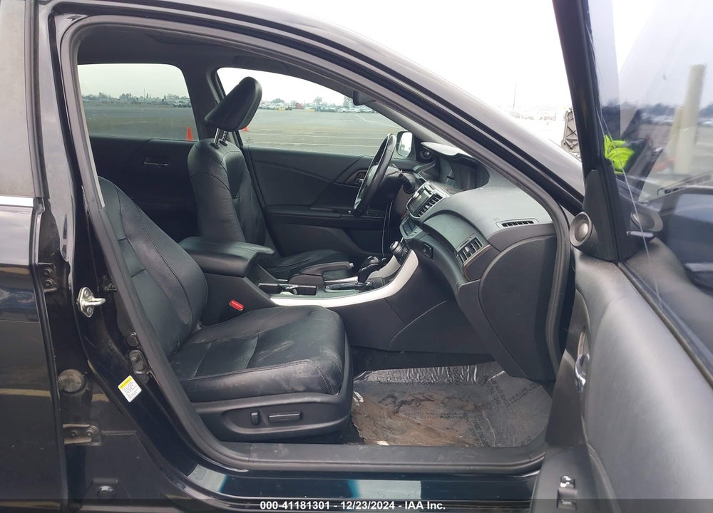 2014 HONDA ACCORD EX-L VIN: 1HGCR2F81EA068161