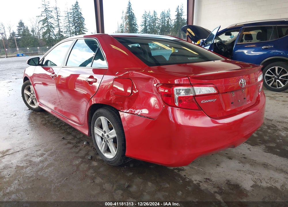 2014 TOYOTA CAMRY SE VIN: 4T1BF1FK6EU838437