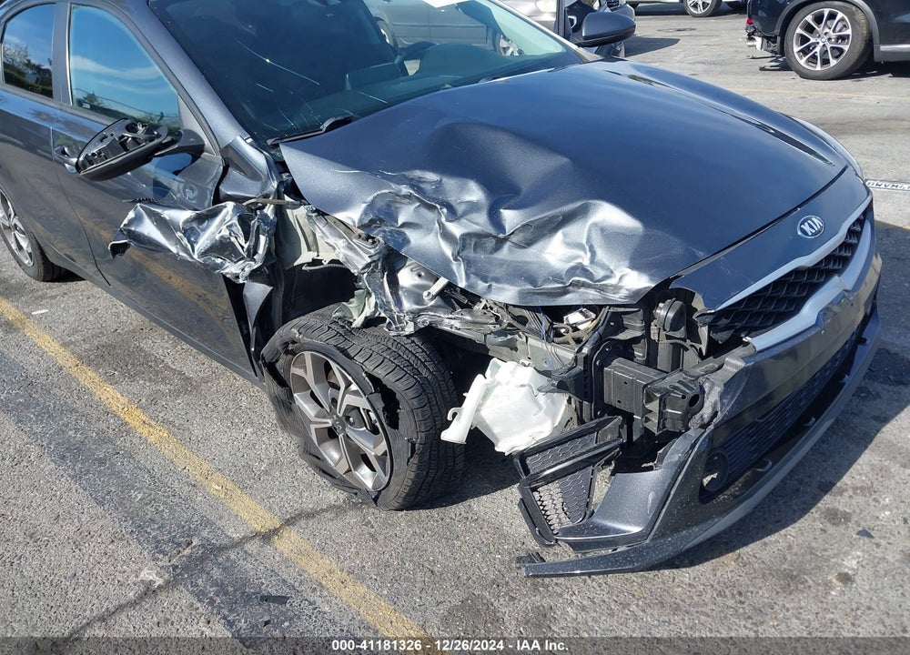 2021 KIA FORTE VIN: 3KPF24AD8ME380876