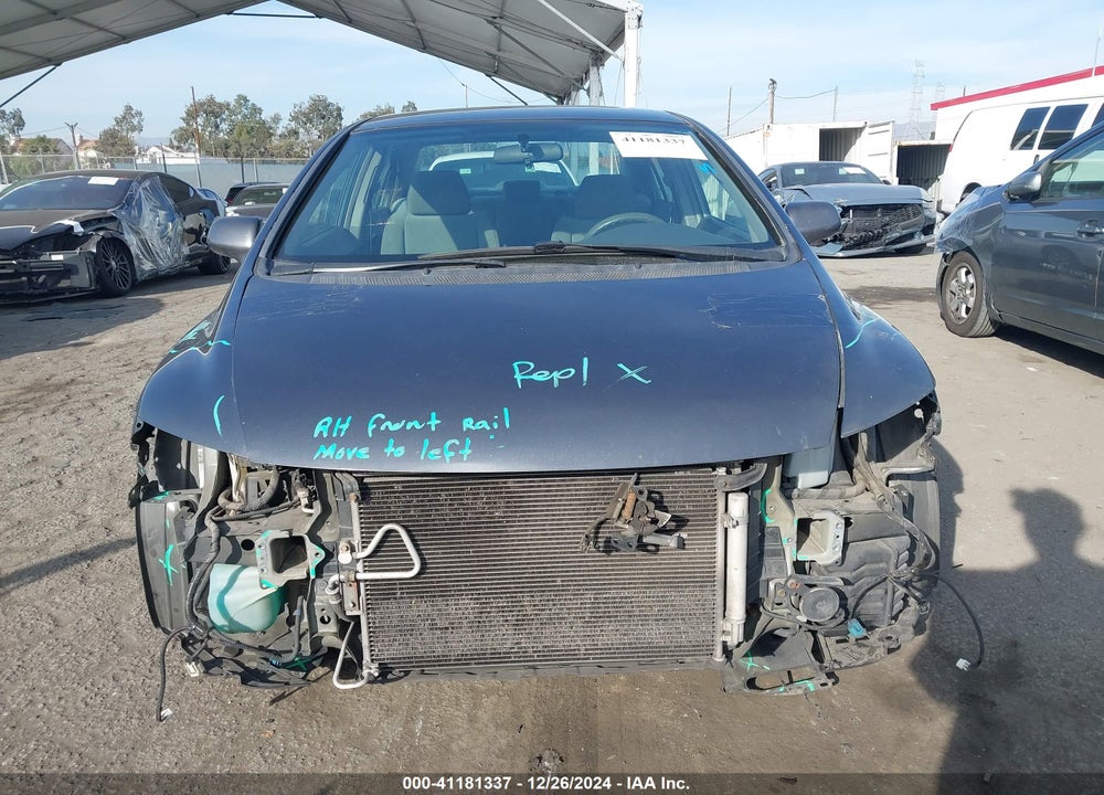 2011 HONDA CIVIC LX VIN: 2HGFA1F52BH303779