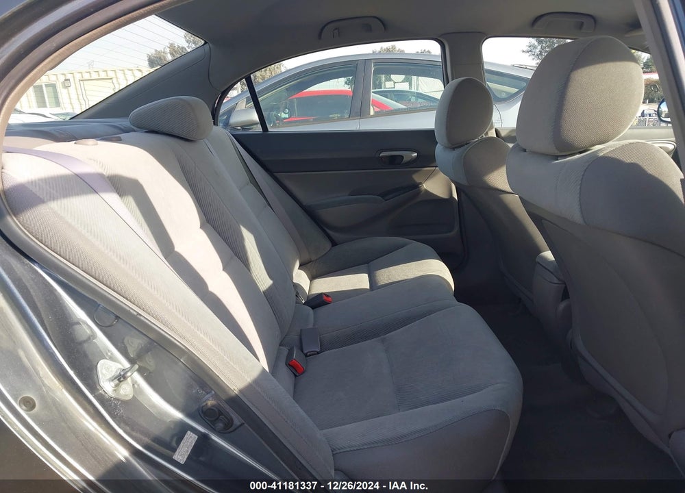 2011 HONDA CIVIC LX VIN: 2HGFA1F52BH303779