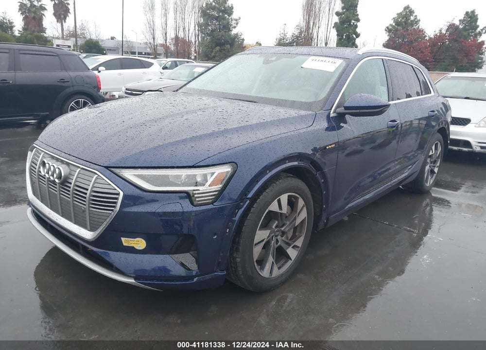2022 AUDI E-TRON VIN: WA1LAAGE5NB022695