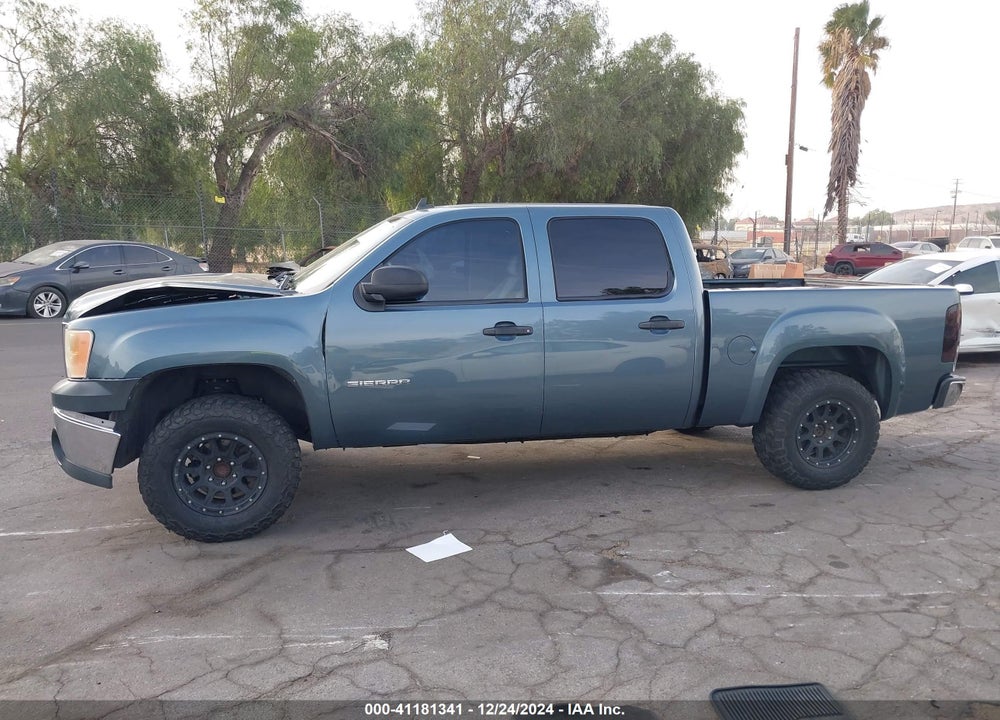2010 GMC SIERRA 1500 SLE VIN: 3GTRCVE07AG269579