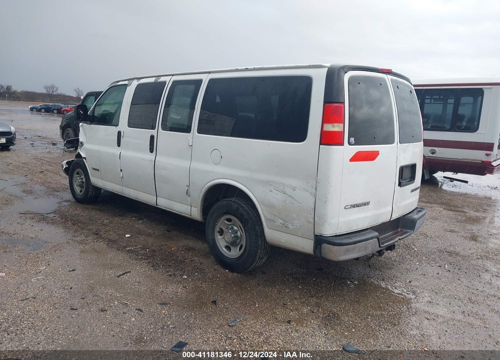 2005 CHEVROLET EXPRESS VIN: 1GAHG35U451249990