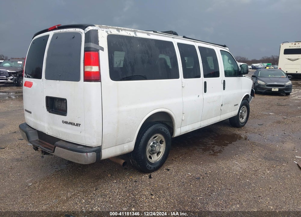 2005 CHEVROLET EXPRESS VIN: 1GAHG35U451249990