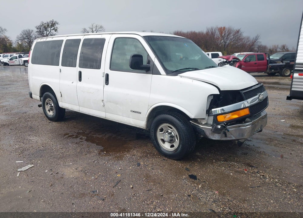 2005 CHEVROLET EXPRESS VIN: 1GAHG35U451249990