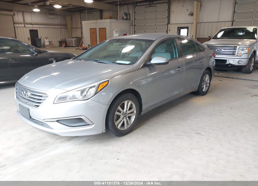 2017 HYUNDAI SONATA VIN: 5NPE24AF2HH547098