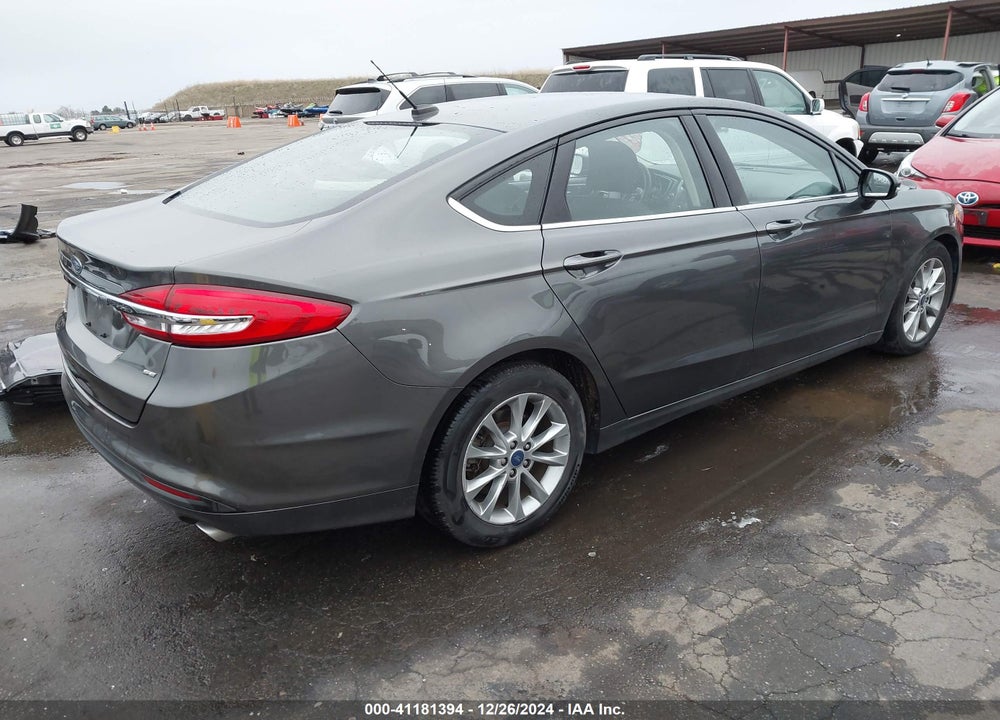 2017 FORD FUSION SE VIN: 3FA6P0H70HR383270