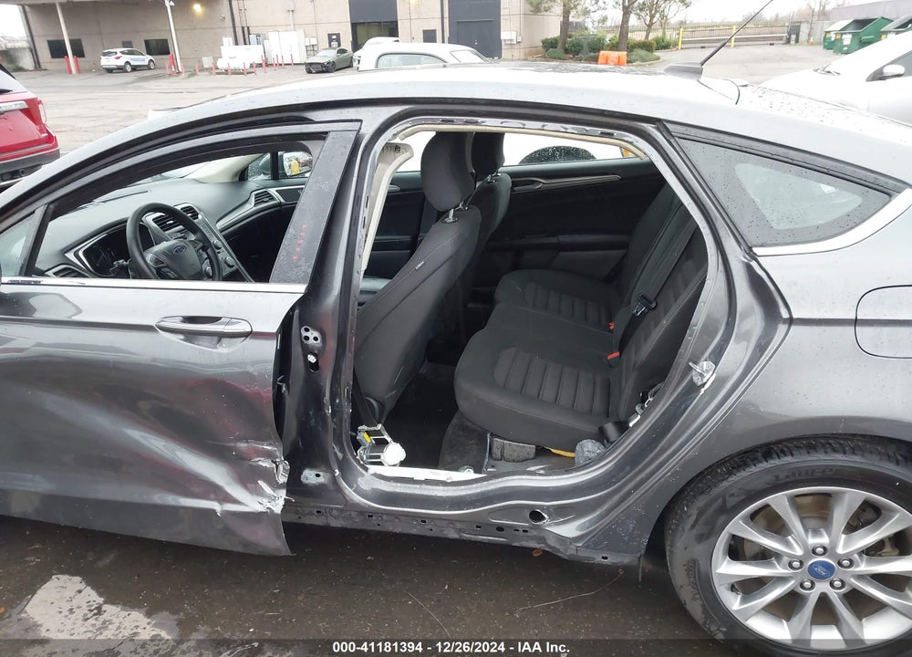 2017 FORD FUSION SE VIN: 3FA6P0H70HR383270