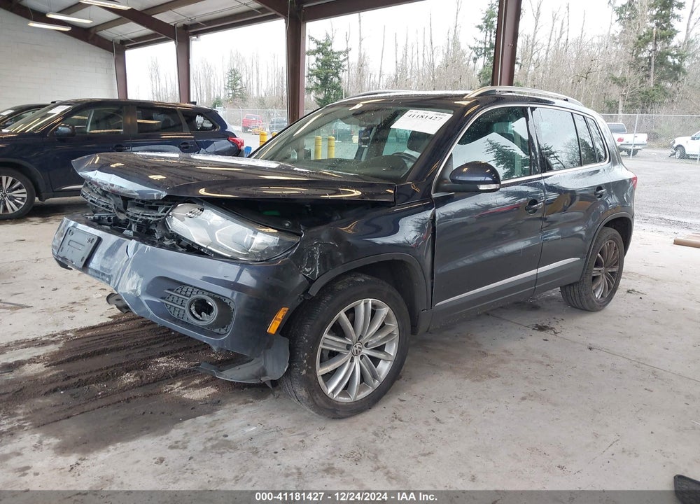 2016 VOLKSWAGEN TIGUAN SE VIN: WVGAV7AX4GW527312
