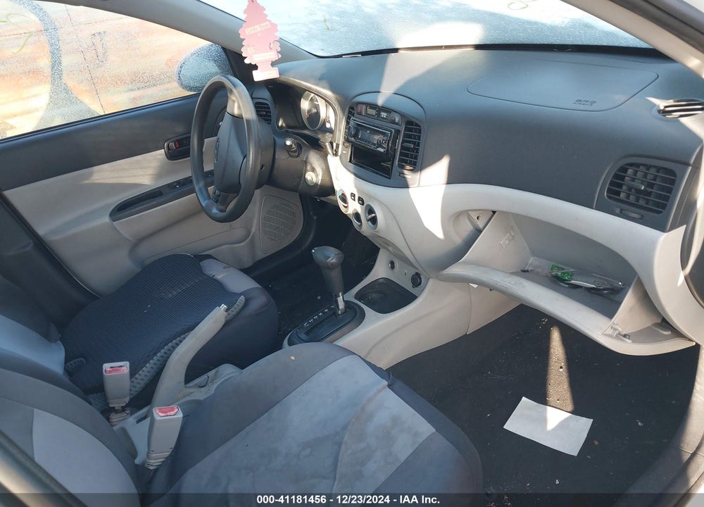 2009 HYUNDAI ACCENT VIN: KMHCN46C59U329768