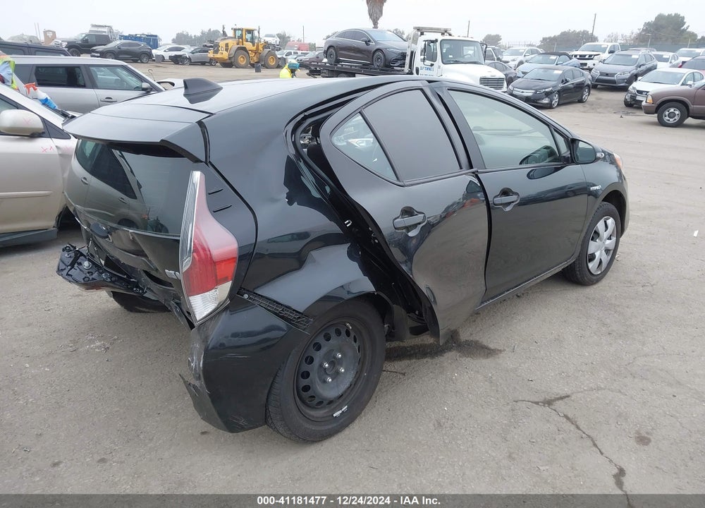 2016 TOYOTA PRIUS C TWO VIN: JTDKDTB3XG1119989