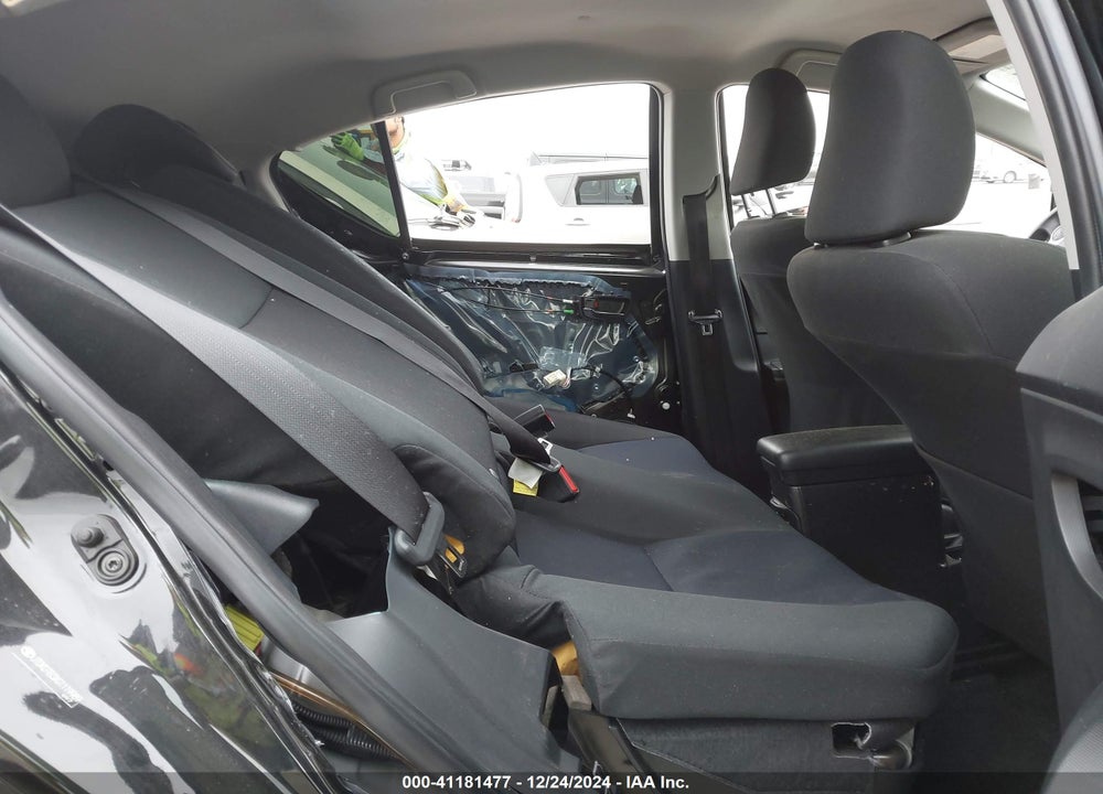 2016 TOYOTA PRIUS C TWO VIN: JTDKDTB3XG1119989
