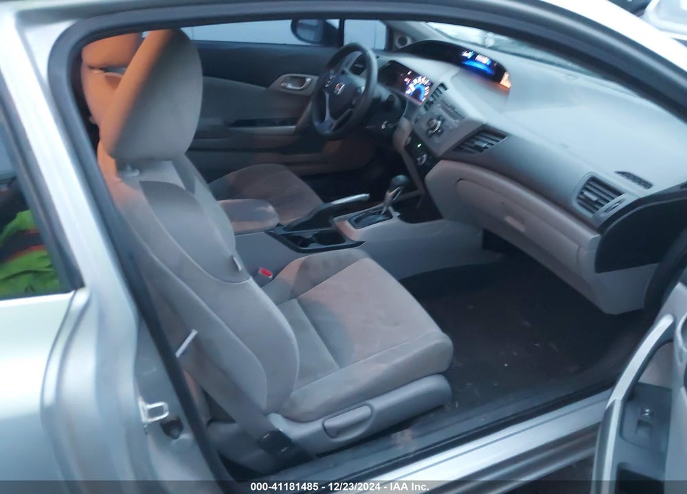 2012 HONDA CIVIC VIN: 2HGFG3B56CH528305