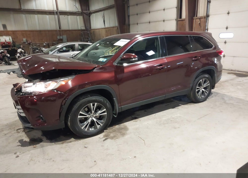 2019 TOYOTA HIGHLANDER LE VIN: 5TDBZRFH0KS989286