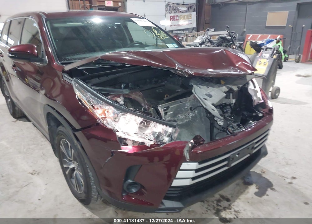 2019 TOYOTA HIGHLANDER LE VIN: 5TDBZRFH0KS989286