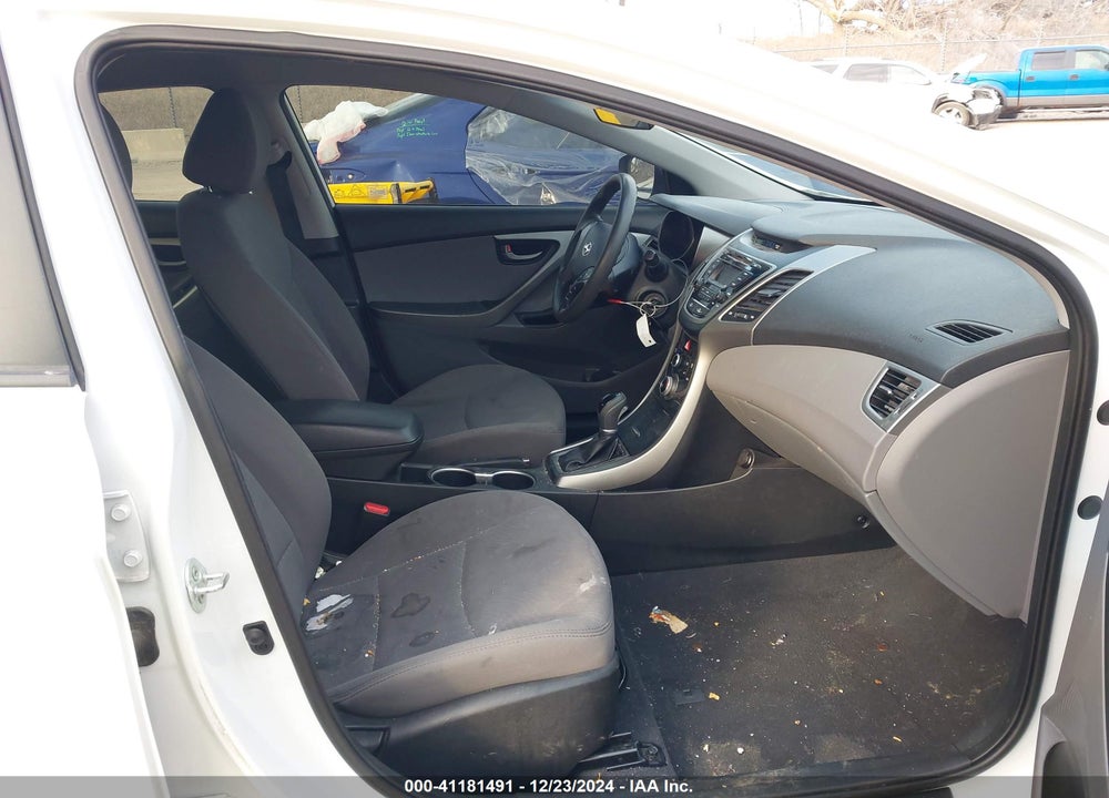 2015 HYUNDAI ELANTRA SE VIN: 5NPDH4AE2FH650259