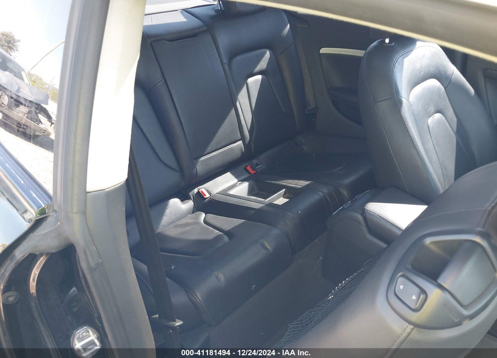 2012 AUDI A5 2.0T PREMIUM VIN: WAULFAFR2CA000617