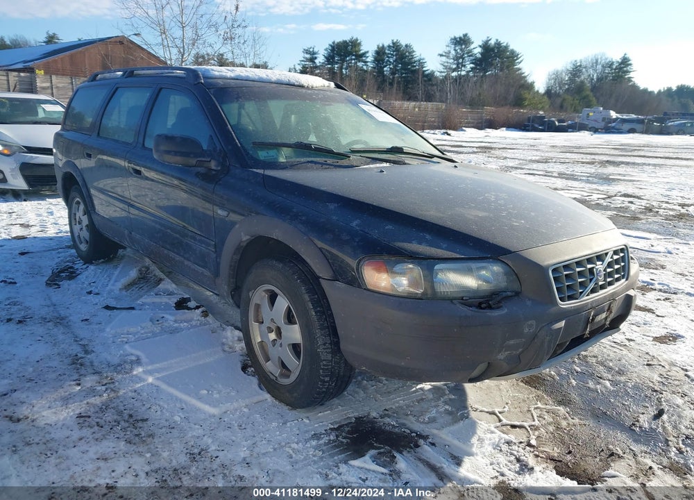 2002 VOLVO V70 XC VIN: YV1SZ58D721074185