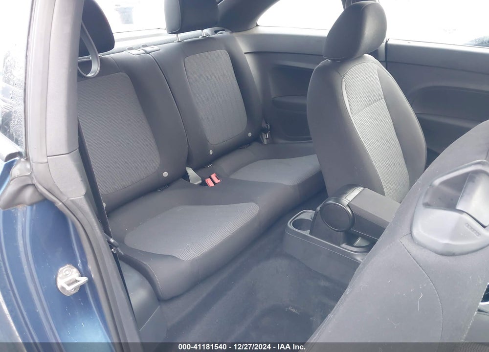 2016 VOLKSWAGEN BEETLE 1.8T S VIN: 3VWF17AT1GM617274