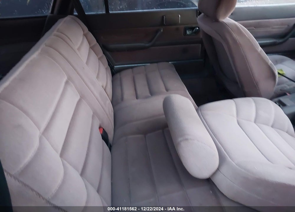 1985 PEUGEOT 505 S VIN: VF3BD41B8FS383449