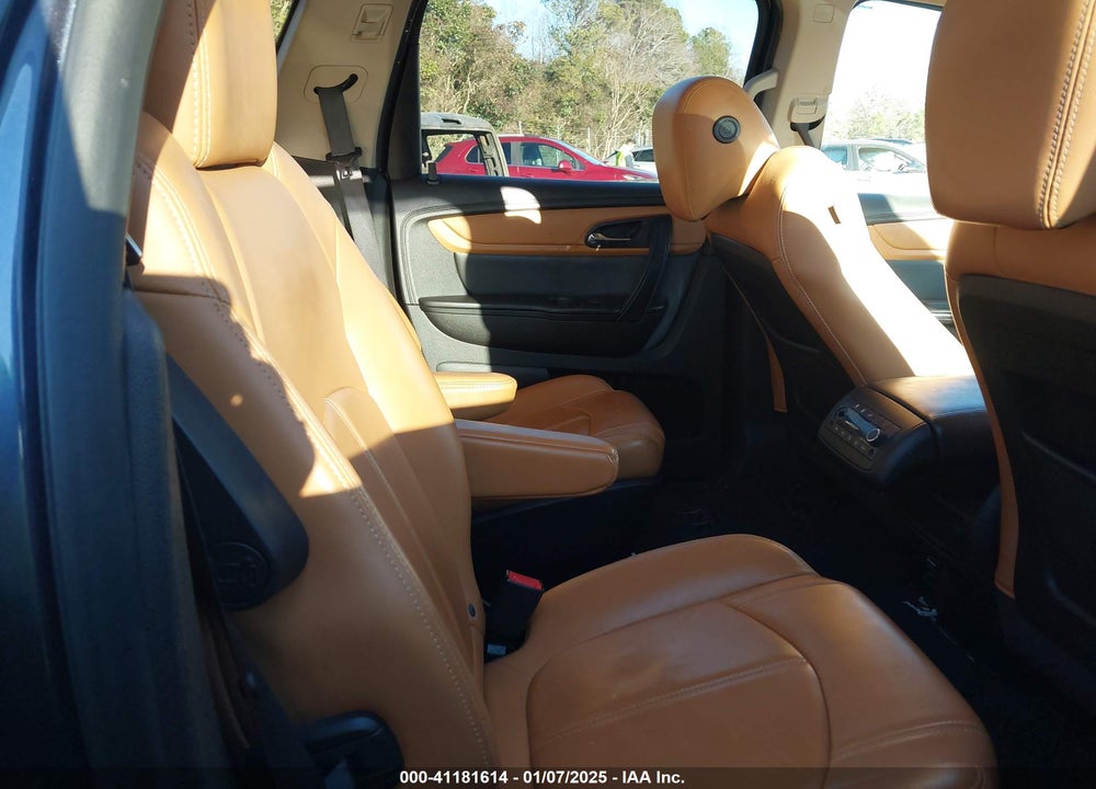 2014 CHEVROLET TRAVERSE 2LT VIN: 1GNKVHKD2EJ207409