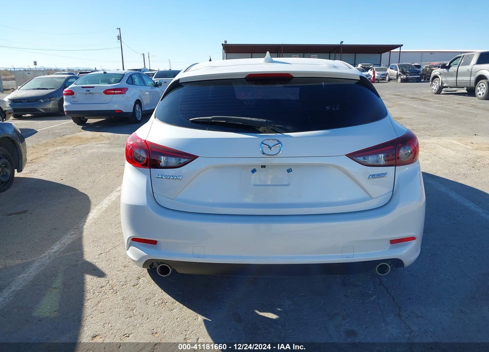 2018 MAZDA MAZDA3 VIN: 3MZBN1L37JM224299