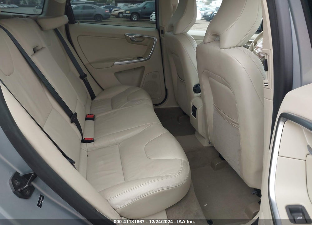 2013 VOLVO XC60 3.2 PLATINUM VIN: YV4940DL4D2405222