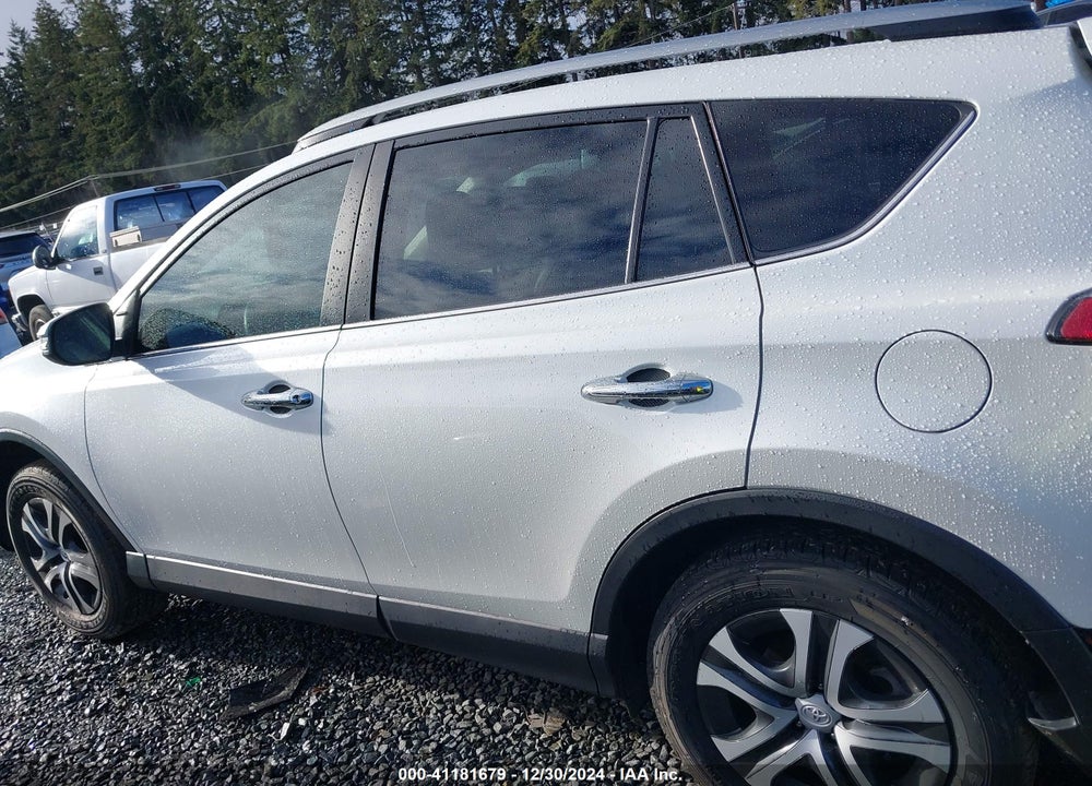 2017 TOYOTA RAV4 LIMITED/SE/PLATINUM VIN: 2T3DFREV3HW600558