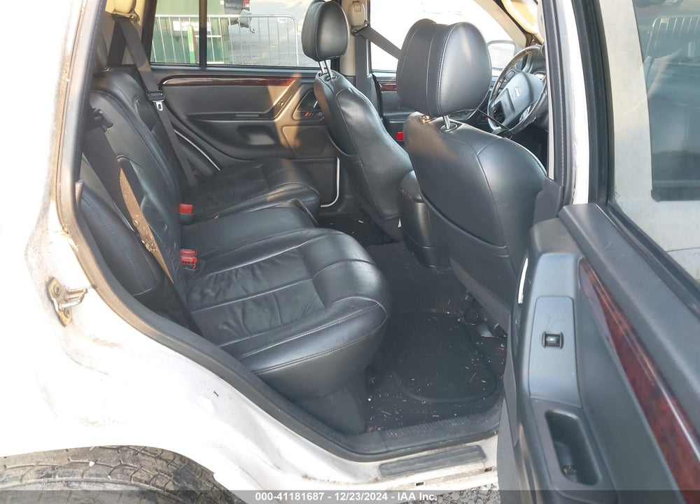 2002 JEEP GRAND CHEROKEE LIMITED VIN: 1J4GW58N92C205483