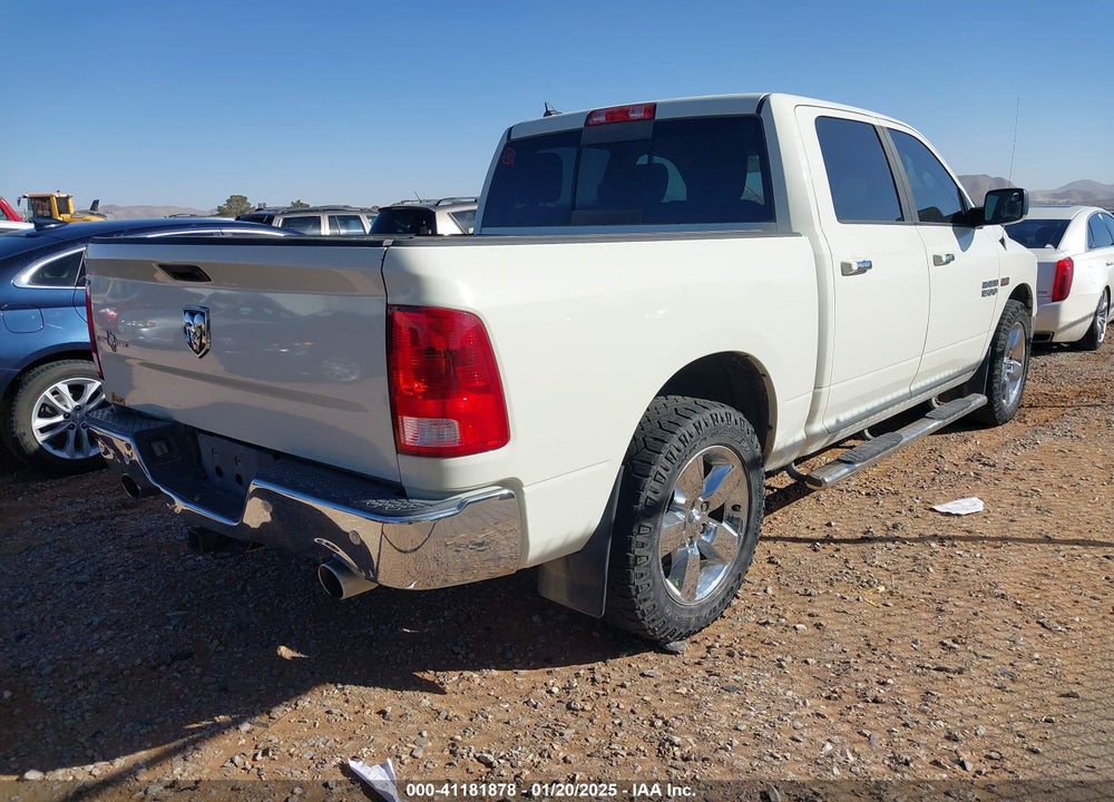 2016 RAM 1500 VIN: 1C6RR6LT6GS242691
