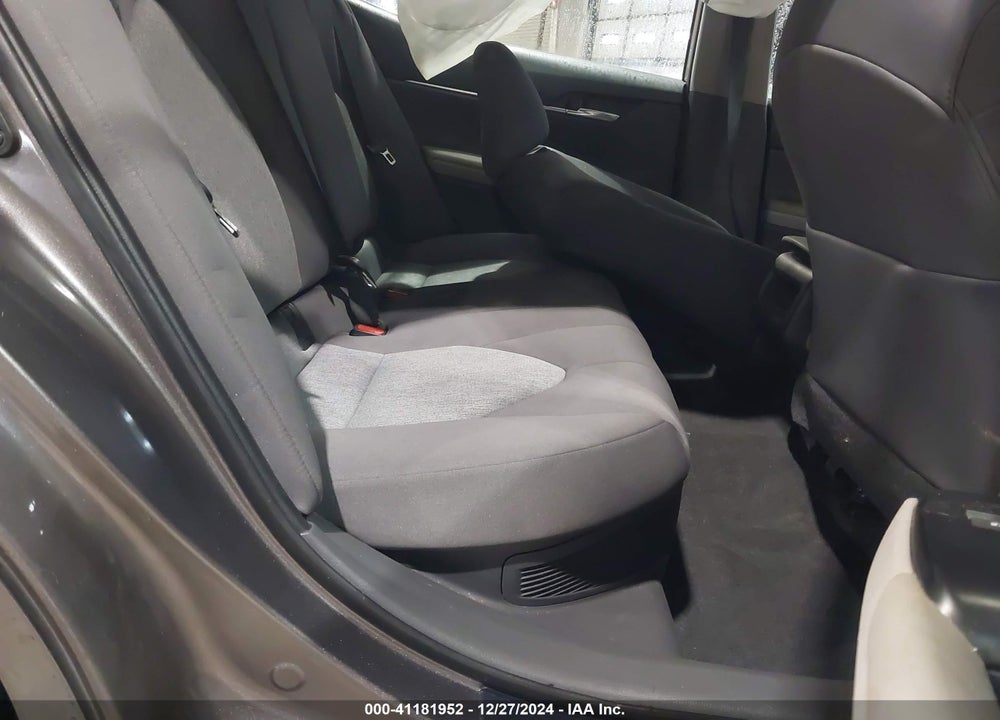 2020 TOYOTA CAMRY LE HYBRID VIN: 4T1C31AK2LU017742