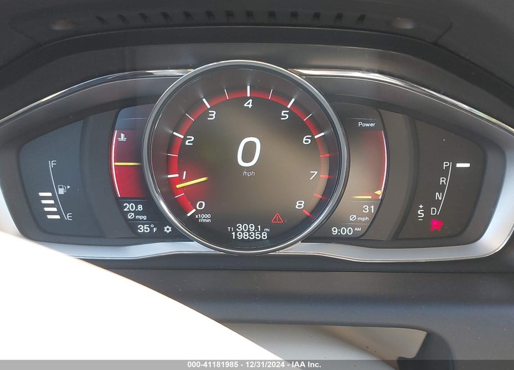 2016 VOLVO XC60 T5 PREMIER VIN: YV4612RK2G2845421