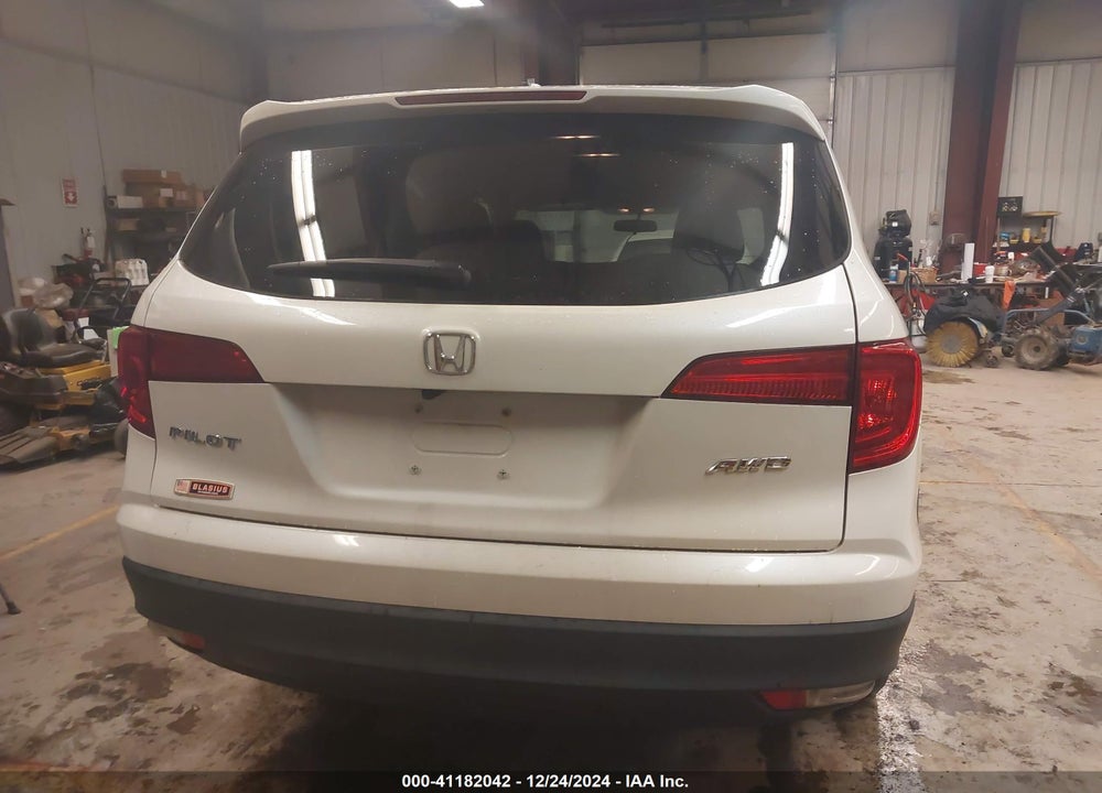 2018 HONDA PILOT EX VIN: 5FNYF6H34JB062944