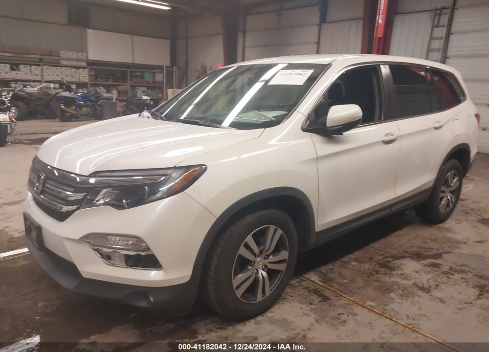 2018 HONDA PILOT EX VIN: 5FNYF6H34JB062944