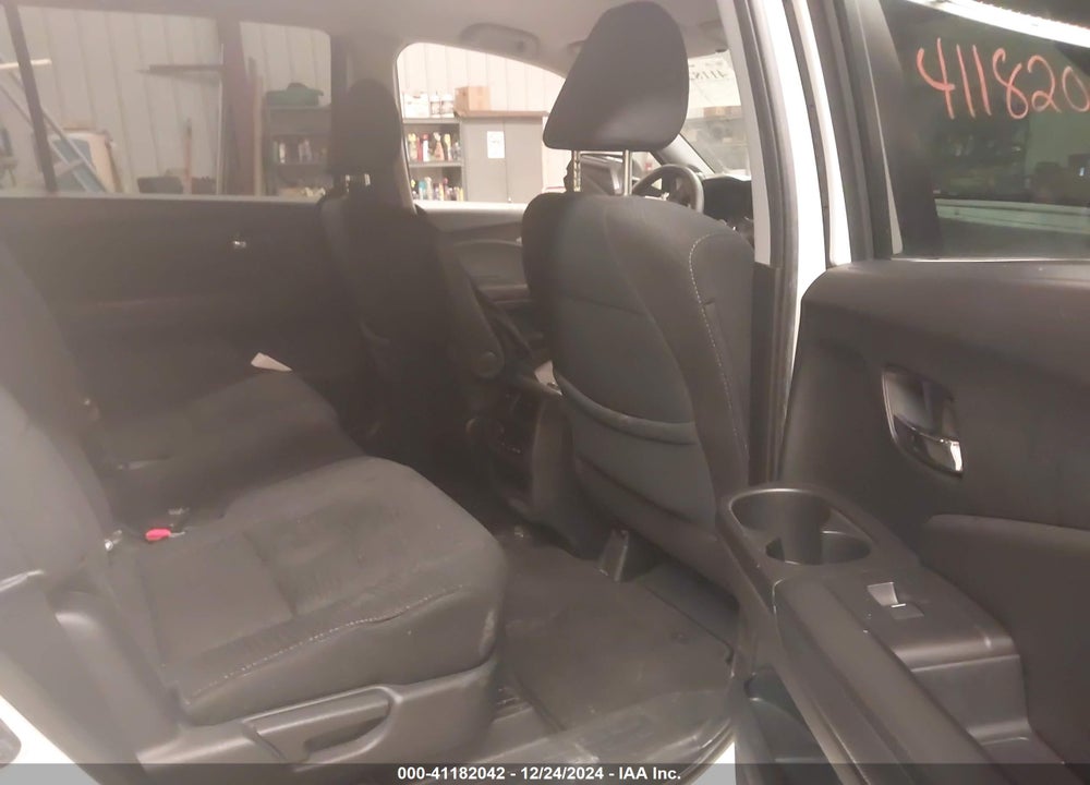 2018 HONDA PILOT EX VIN: 5FNYF6H34JB062944