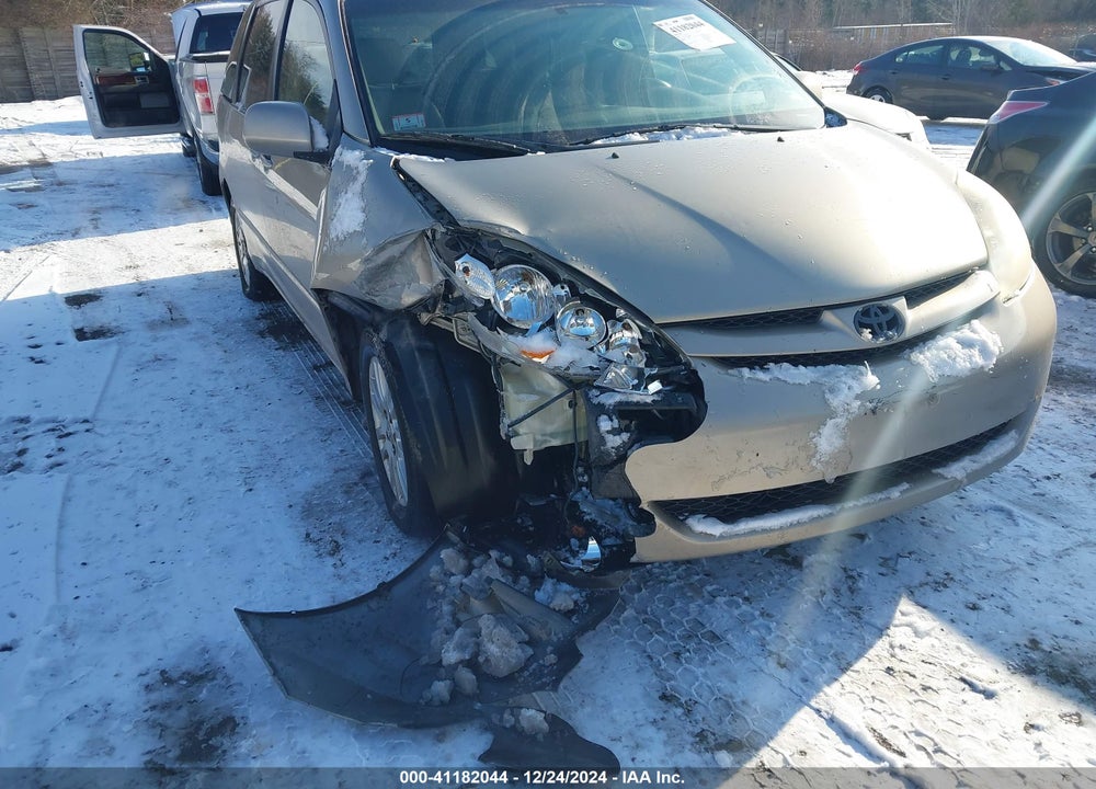 2007 TOYOTA SIENNA XLE VIN: 5TDZK22C97S049788