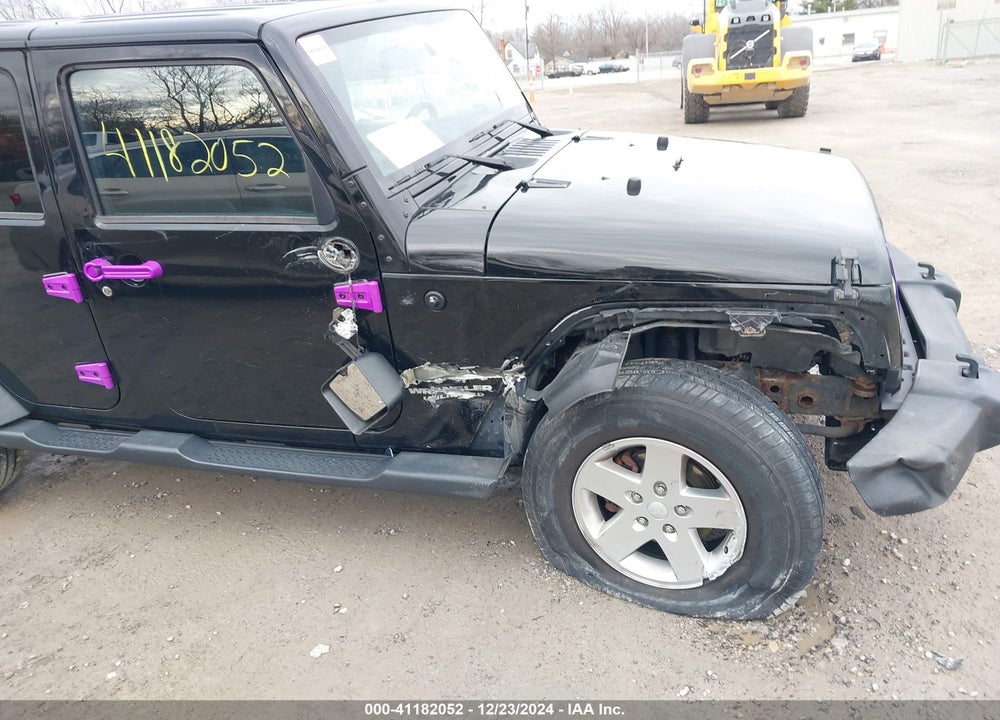 2013 JEEP WRANGLER UNLIMITED SPORT VIN: 1C4BJWDG2DL669262