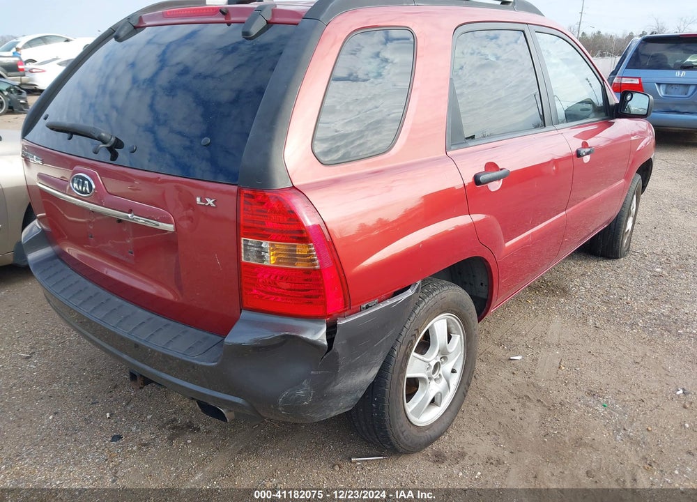 2007 KIA SPORTAGE VIN: KNDJF724877450024